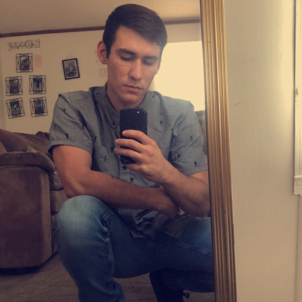 Meet your Posher, Dustin